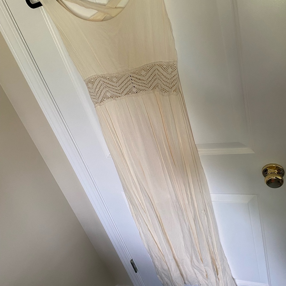Cream/off white maxi dress- M
